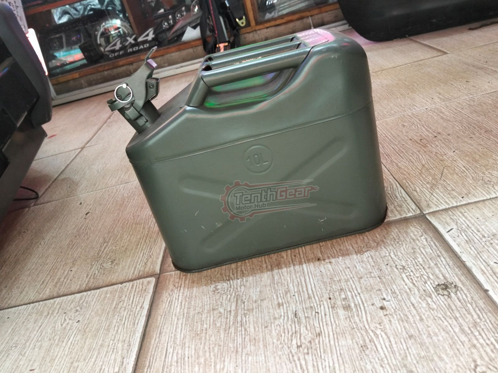 FUEL JERRY CAN