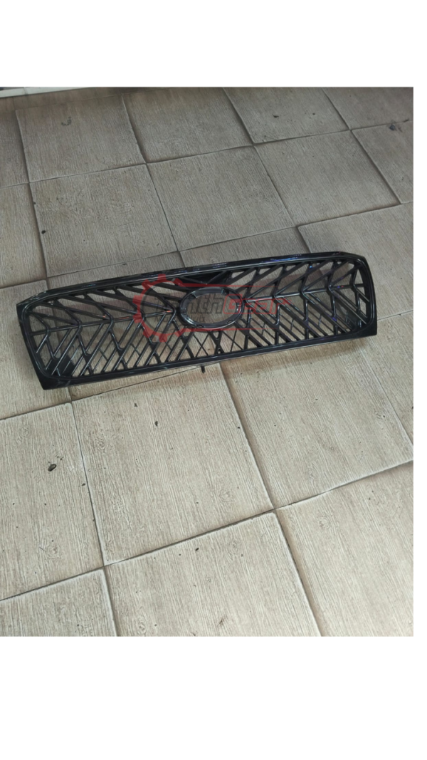 Landruiser FJ100 Series Grille  Black