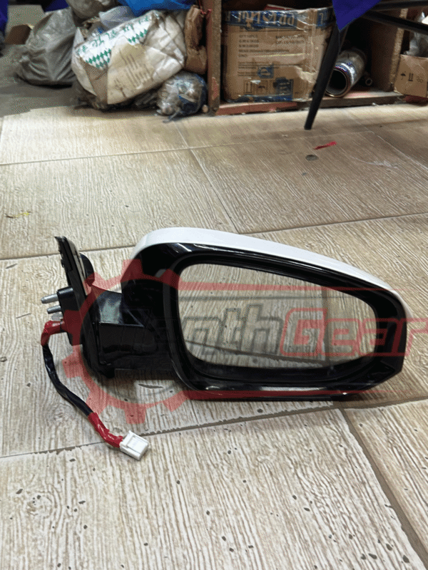 Harrier 2014 Side Mirrior Right