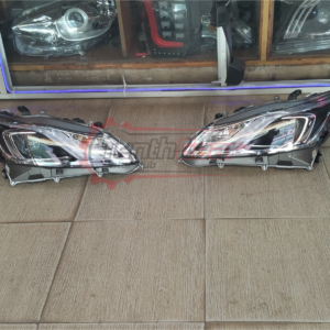 Taillight crown