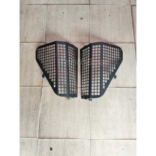 Hilux Revo 2016-2020 Taillight Cover