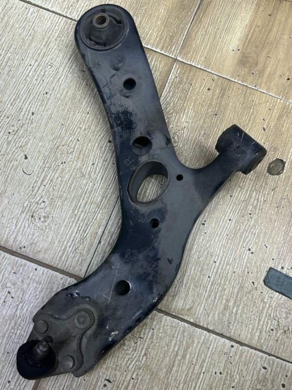 Harrier 2014 Suspension Arm Right Side Ex Japan