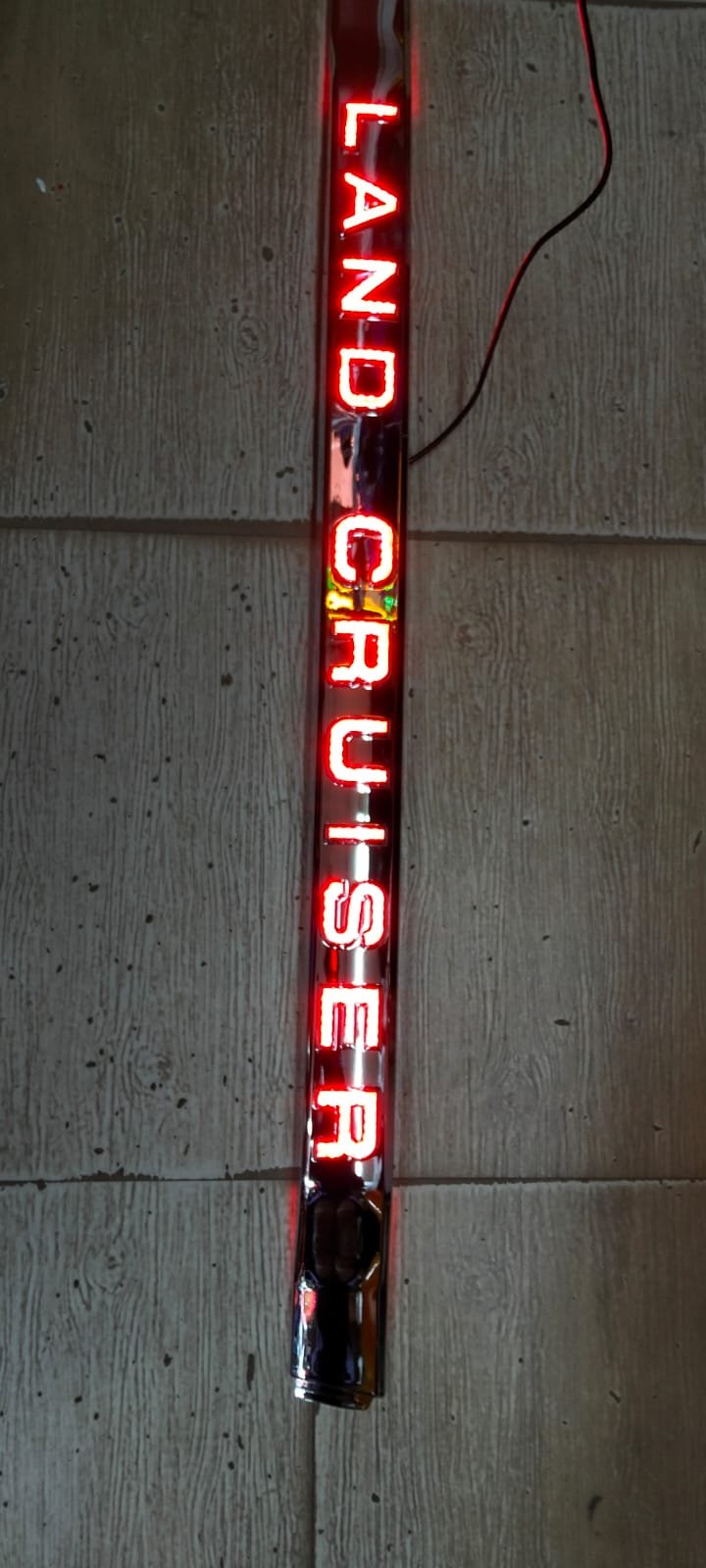 Boot handle tunk light 100/200 series