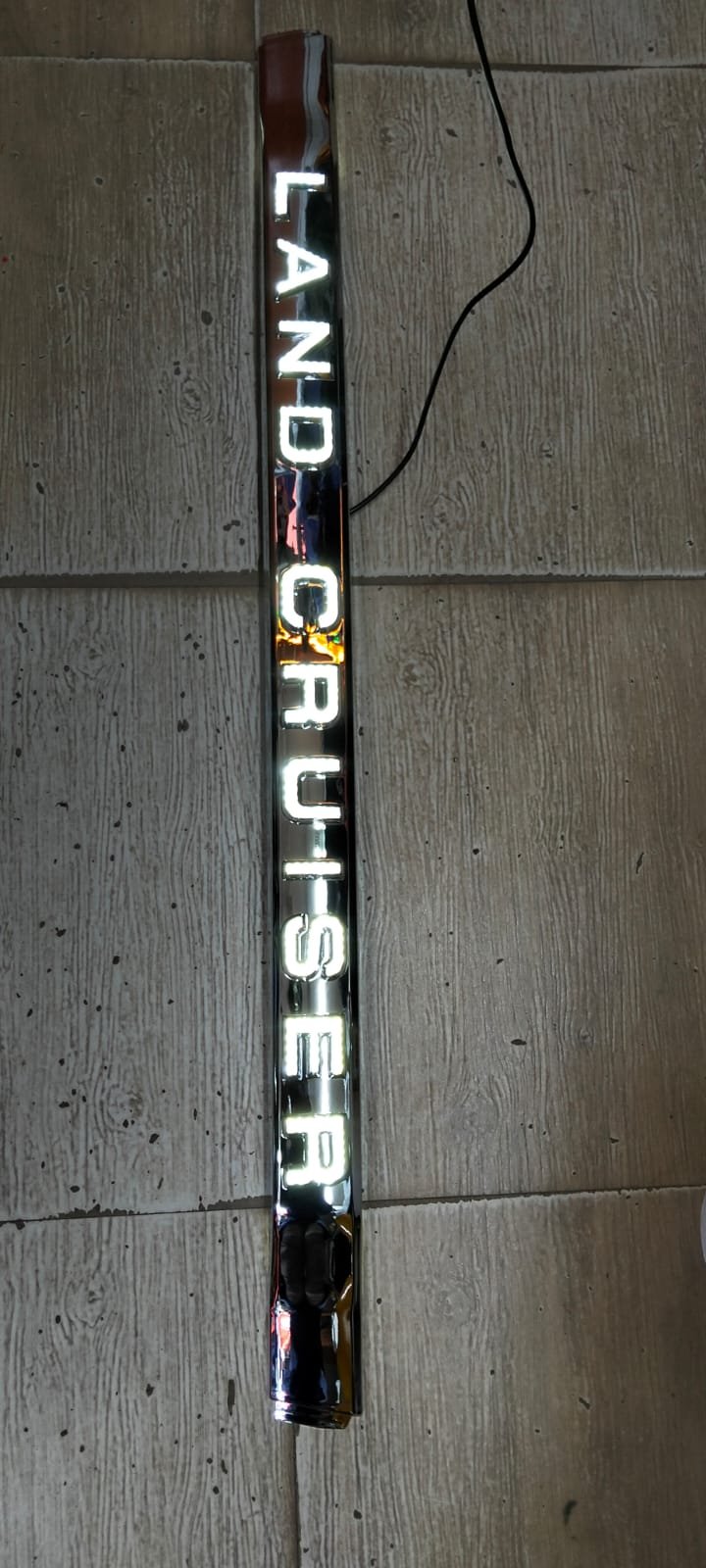 Boot handle tunk light 100/200 series