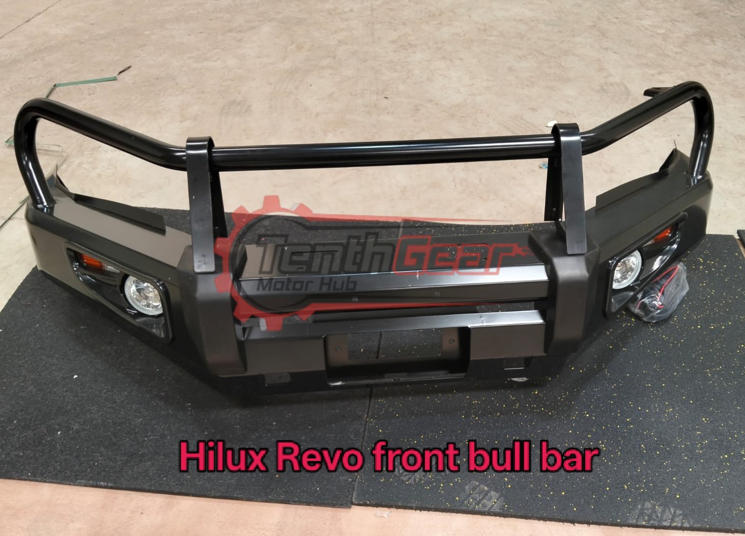 Front steel bull bar Revo