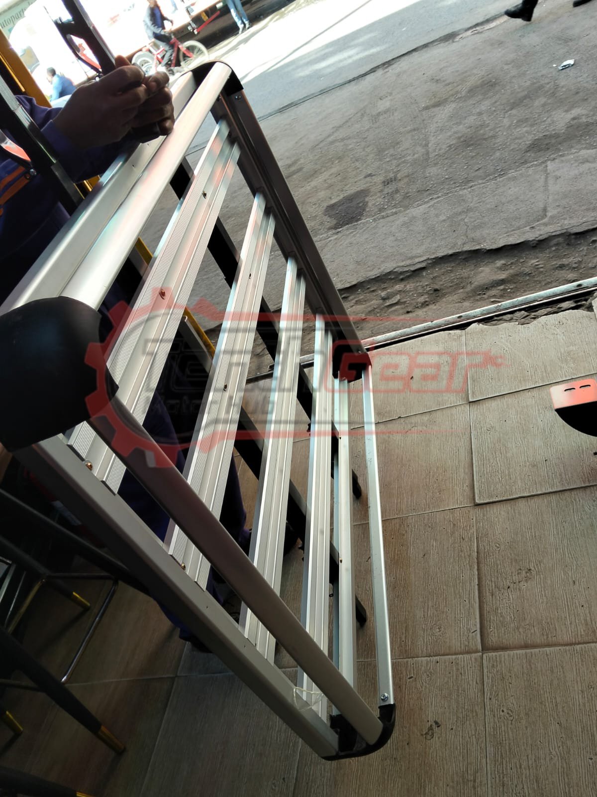 Universal roof carrier 50*38